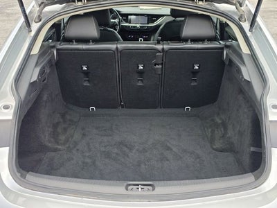 2018 Buick Regal Sportback Essence