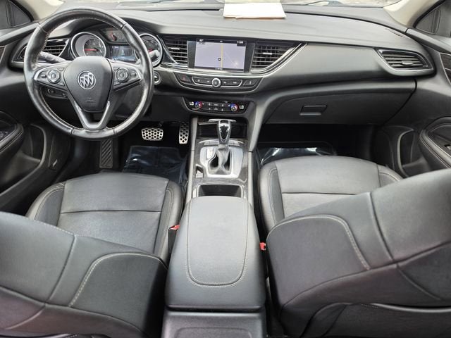 2018 Buick Regal Sportback Essence