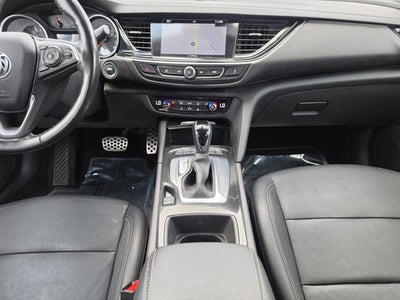 2018 Buick Regal Sportback Essence