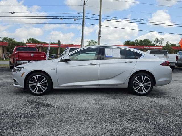 2018 Buick Regal Sportback Essence