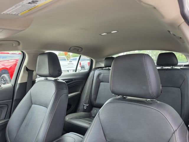2018 Buick Regal Sportback Essence