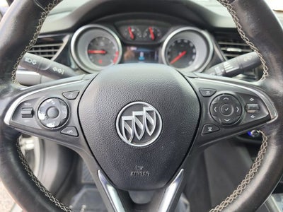 2018 Buick Regal Sportback Essence