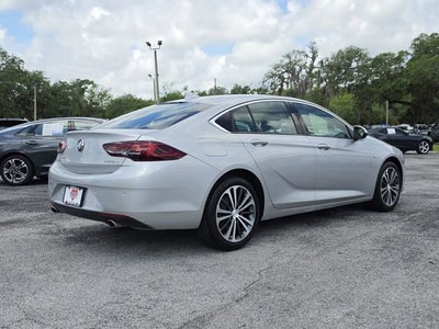 2018 Buick Regal Sportback Essence