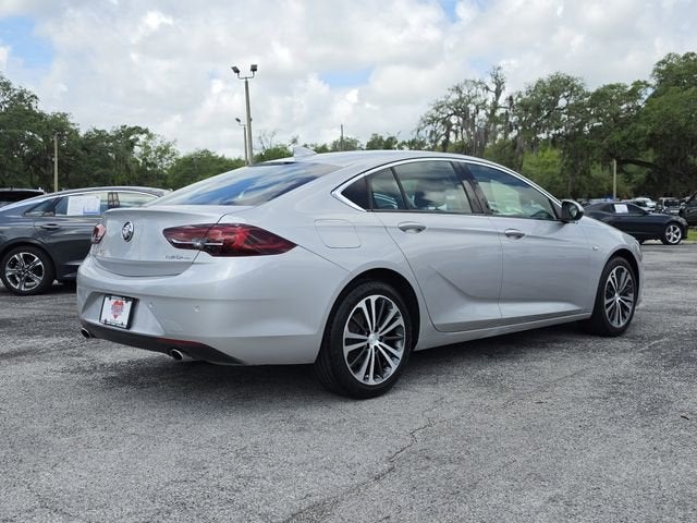 2018 Buick Regal Sportback Essence