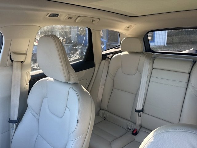 2020 Volvo XC60 Momentum