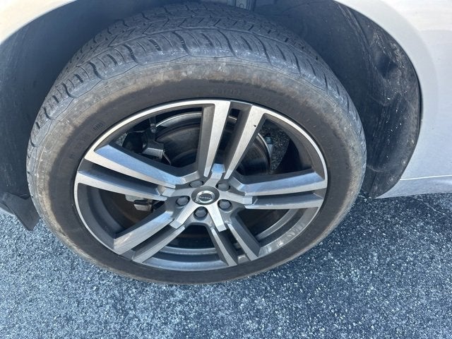 2020 Volvo XC60 Momentum